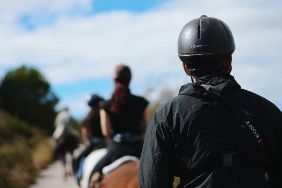 Madrid: Horse Riding in Sierra del Guadarrama National Park - What the small group changes