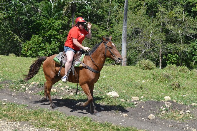 Mega Extreme Adventure: Horseback Riding, Ziplining and more - Horseback riding: keep expectations modest