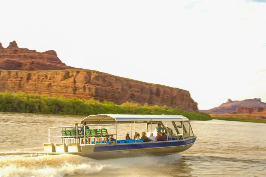 Moab: 3-Hour Jet Boat Tour to Dead Horse Point State Park - Intrepid Potash and the working river corridor