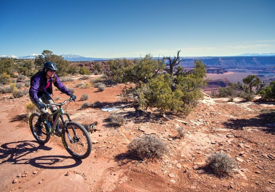Moab: Dead Horse Point Singletrack Mountain Biking Tour - The guide makes a real difference