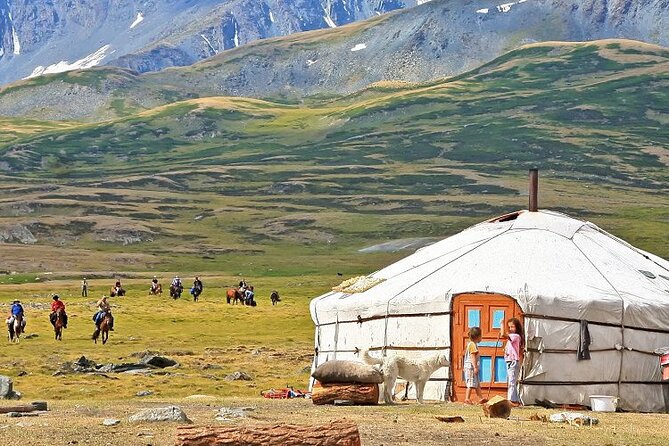 Mongolia Nomad Trek • On-Foot & Horseback ~ 15 Day - Day 3: Bayan Ulgii and the first taste of Kazakh culture