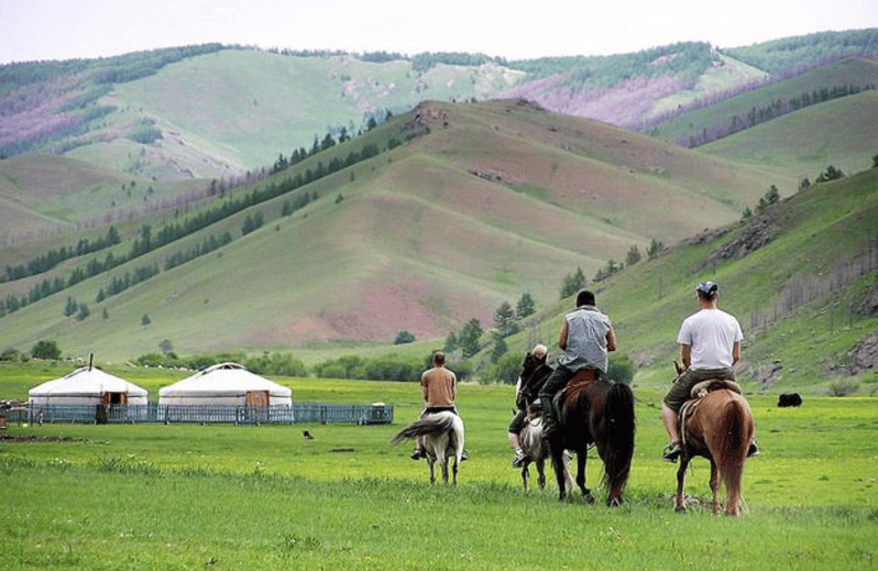 MONGOLIAN NOMADS: 2-Day Horse Trekking & Cow Milking Tour - Key points at a glance
