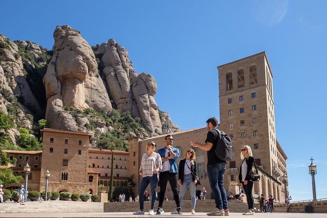 Montserrat Monastery & Horse Riding Experience from Barcelona - What the horseback ride is not
