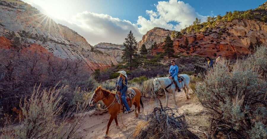 Orderville: East Zion Park White Mountain Horseback Tour - Riding Through East Zion Backcountry