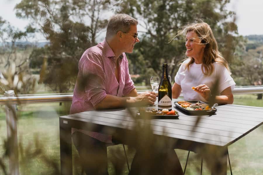 Petaluma: Horseback Riding and Wine Tasting Tour - Should you book the Petaluma ride?