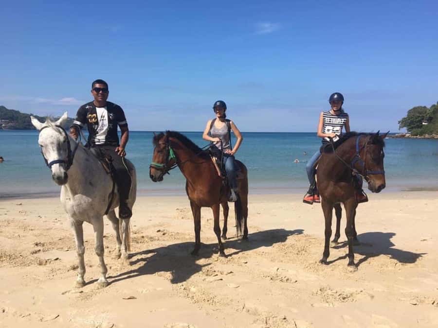 Phuket: Kamala Beach Horse Riding Activity - Is one hour enough for the price?