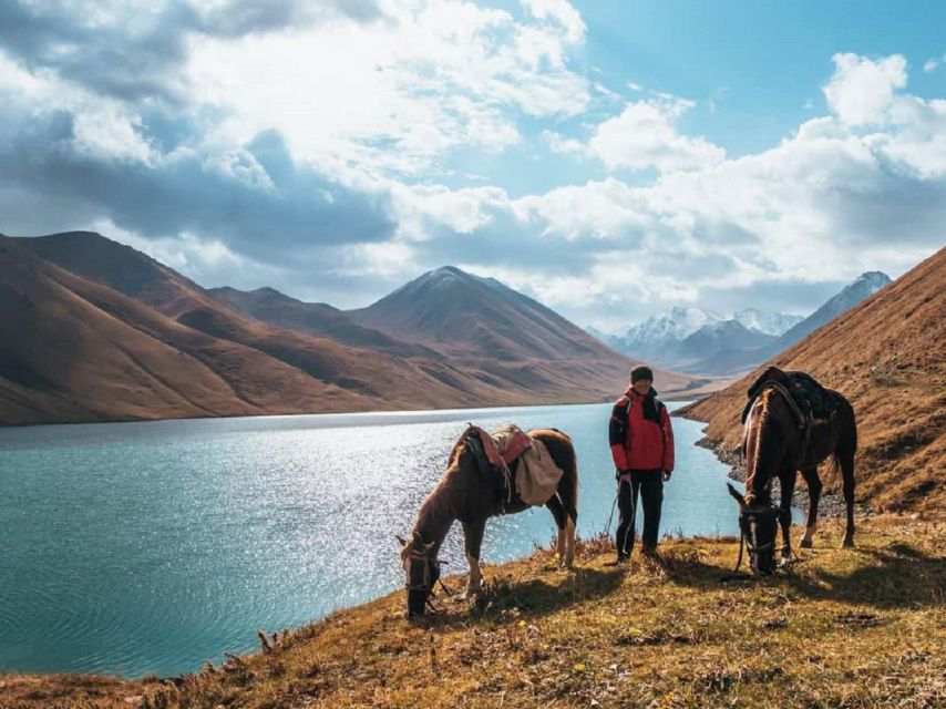 Pokhara: 1-Hour Horseback Ride with Hotel Pickup - How much value do you get for $20?