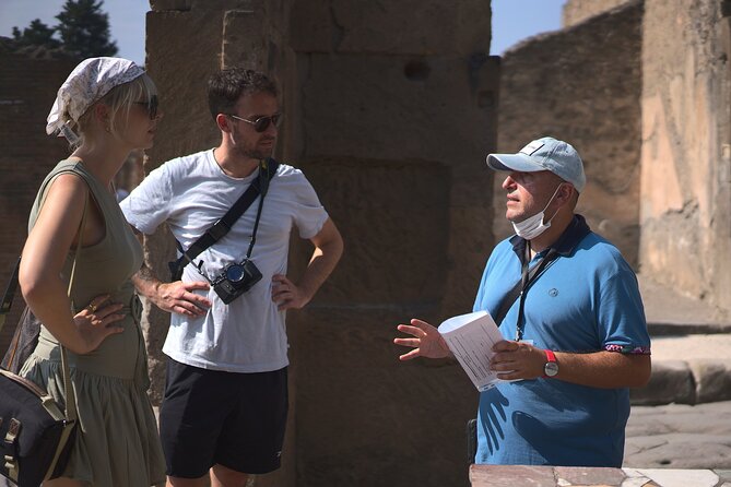 Pompeii Guided Tour & Horse Riding on Vesuvius with Lunch - What makes this Pompeii day different