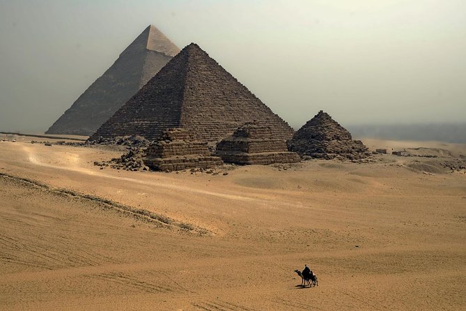 PRIVATE Half day tour to the Pyramids of Giza with Horse or Camel Riding - The Sphinx and its royal face