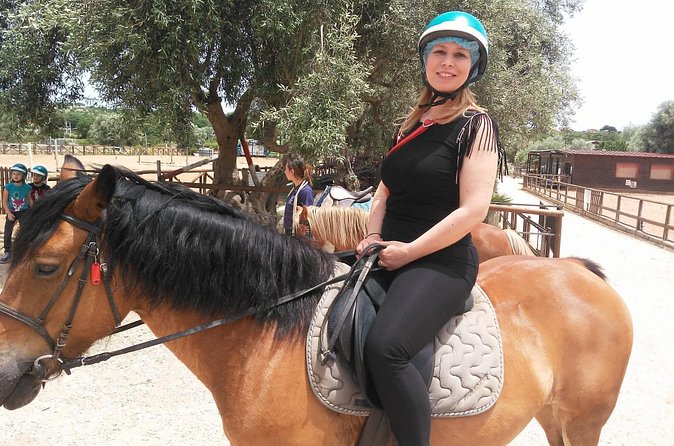 Private Horse Ride Adventure in Modica with Instructor - Food options and the limits of the description