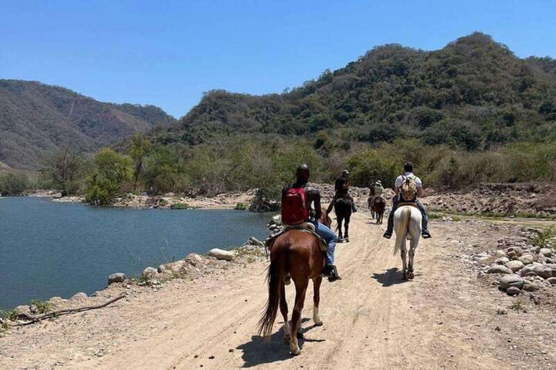 Puerto Vallarta: Horseback Riding at Hacienda Doña Engracia - Free time at Hacienda Doña Engracia