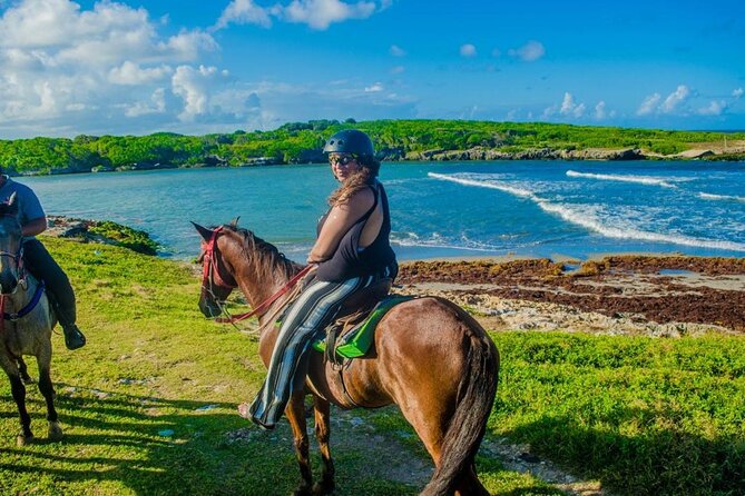 Punta Cana Horseback Ride: Jungle, Macao Beach & Free Pick Up - Practical advice for a smoother outing