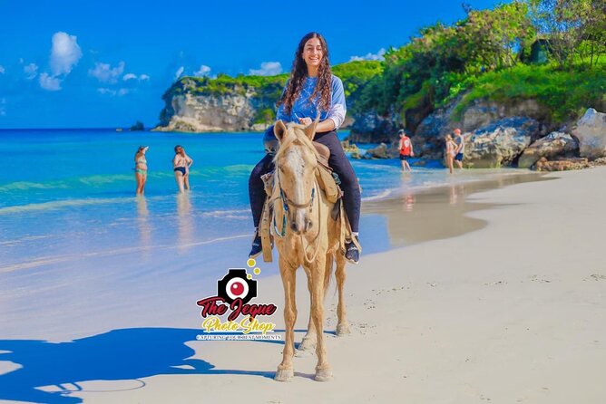 Punta Cana Horseback Riding Adventure with Exclusive Visits - Through Domitai Park to the Taíno cave