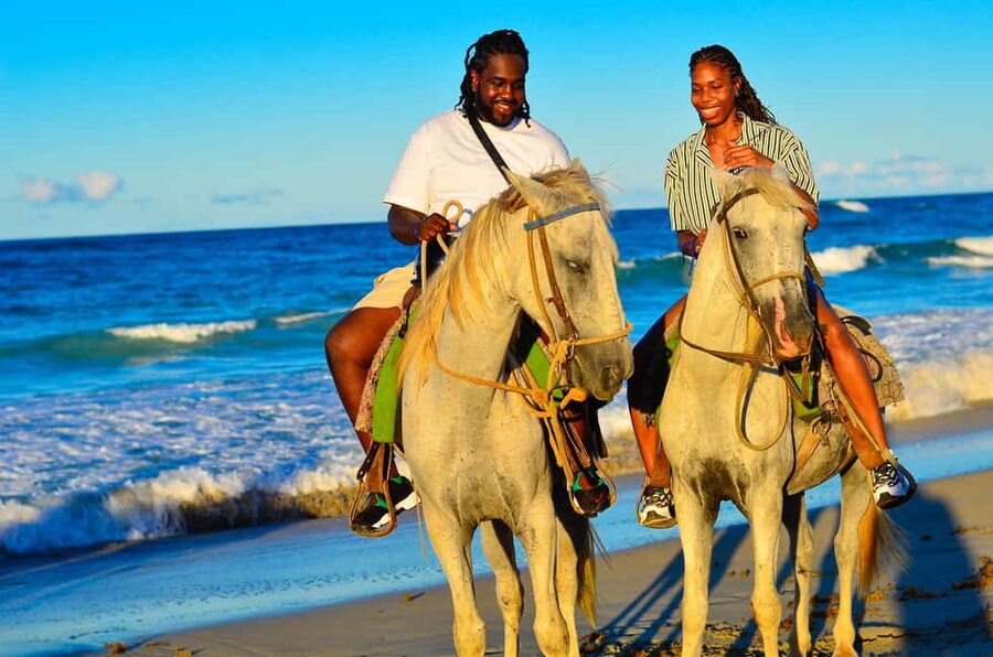 Punta Cana: Horseback Riding Tour with Sunset at Macao Beach - Riding from Punta Cana to Macao Beach