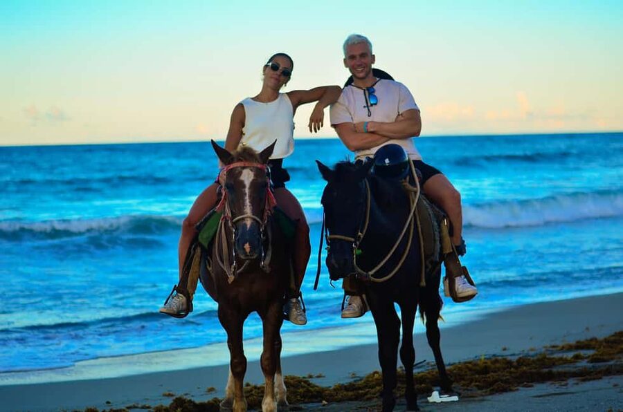 Punta Cana: Horseback Riding Tour with Sunset at Macao Beach - Sunset on Macao Beach