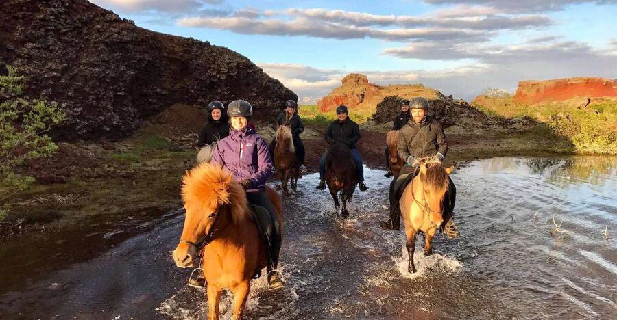 Reykjavik: Evening Sleipnir Horse Riding Tour with Pickup - Why this evening ride is different