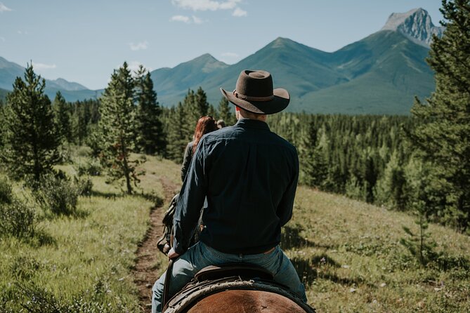 Ridge Ride 2-Hour Horseback Trail Ride in Kananaskis - A mountain ride with more than one view