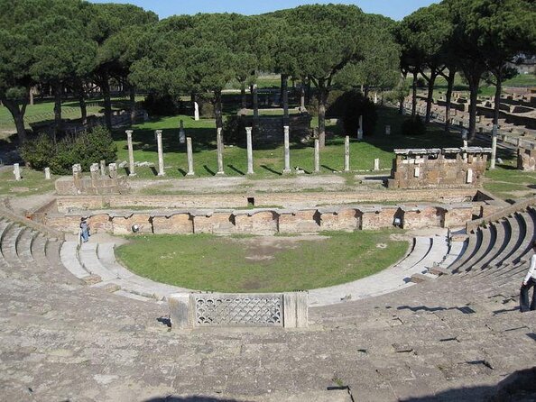 Rome : Horseback Riding with meals and wine included - Key points to know before booking