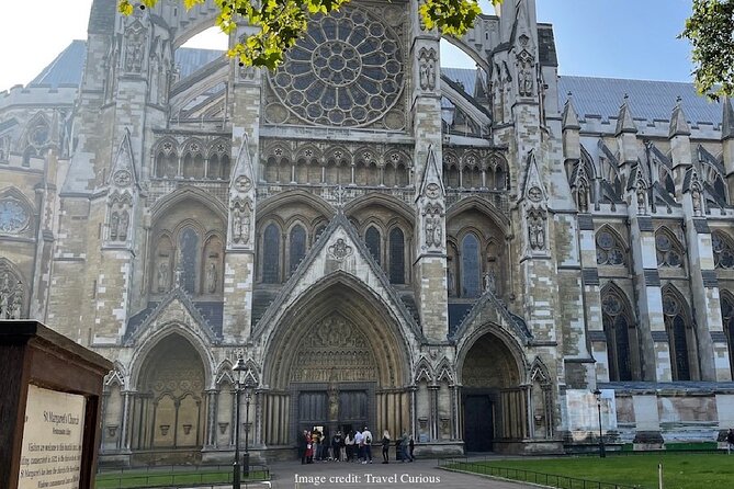 Royal London: Private Half-Day Tour with Horse Guards Parade - Big Ben and the Houses of Parliament