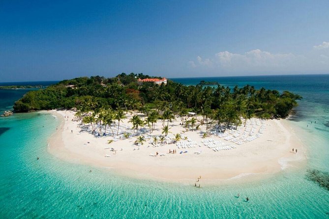 Samana, Bacardi Island Horse Limon Waterfall - Cayo Levantado brings a beach break