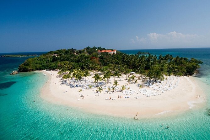 Samana + Cayo Levantado + Horseback Riding from Punta Cana with Lunch - Catamaran travel across to Samaná