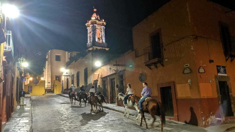San Miguel de Allende: Horseback Riding Cantinas Tour - Three cantinas with local stories