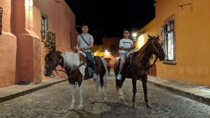 San Miguel: Romantic Horseback Riding at Sunset - Through Benito Juarez Park to El Jardin