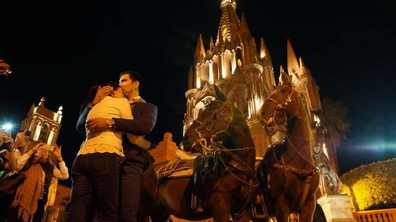 San Miguel: Romantic Horseback Riding at Sunset - Who should book this evening ride