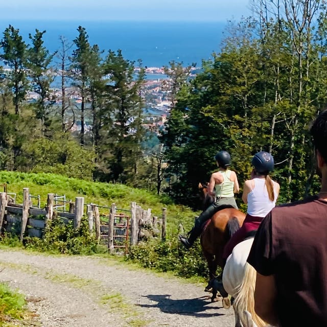 San Sebastian: Horseback Riding & Traditional Delights - Meeting the horses before the trail