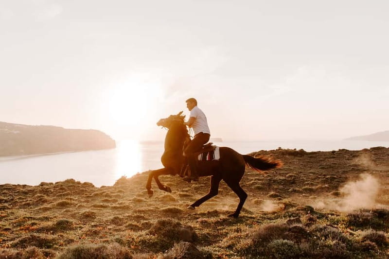 Santorini: Extreme Horse Safari with Beach Gallop - Returning through Megalochori
