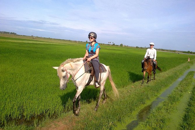 Siem Reap Happy Horse Riding Free Pick-up & Drop-off - The two-hour village and rice-field route