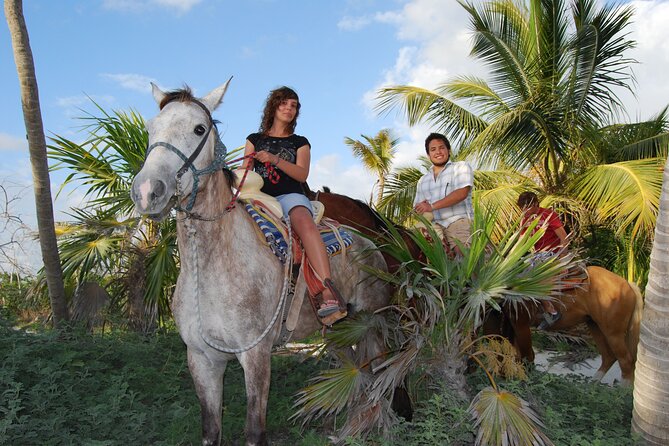 STROLL the Jungle Trails on a HORSE. Includes Transportation and Equipment. - What $135 includes, and what it does not