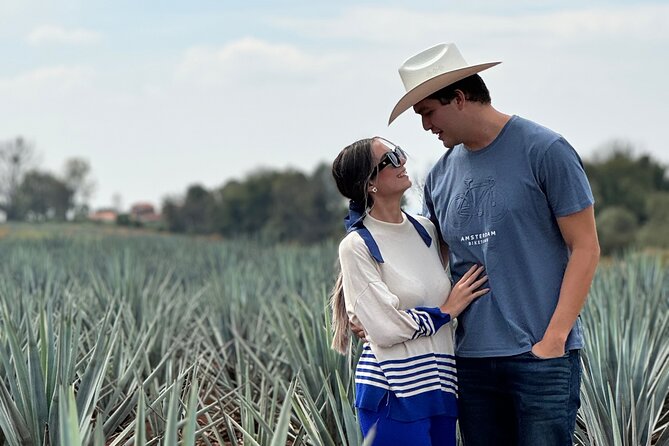 Tequilero Tour with Horseback Riding - Starting with the blue agave fields