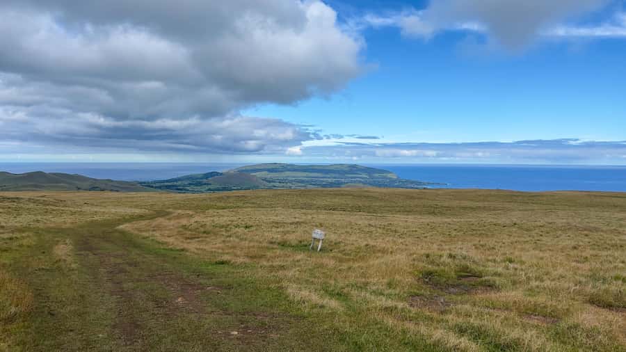 Terevaka Horse Excursion: The highest point and 360° view. - Is $130 a fair price?