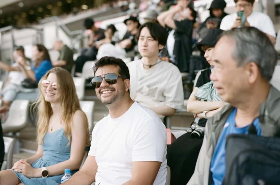 Tokyo: Horse Racing Tour with Local Fan - Learning the betting system in plain English