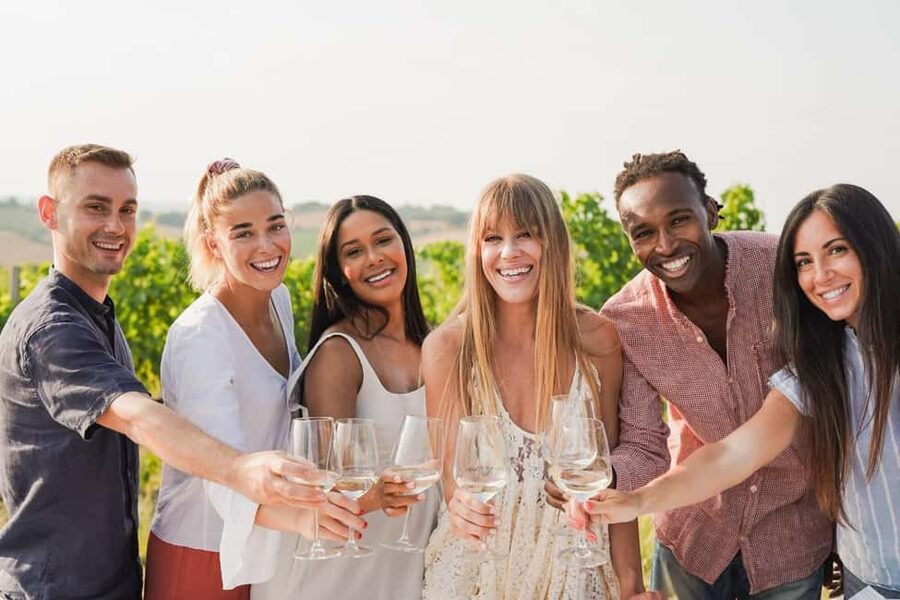 Tuscany: Horseback Riding Adventure with Lunch in a Winery - A short welcome at the historic property