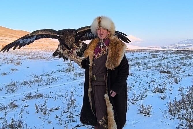Year-Round Adventure: 3 Days Horse Trek to Song Kul Lake - The private format and guide support