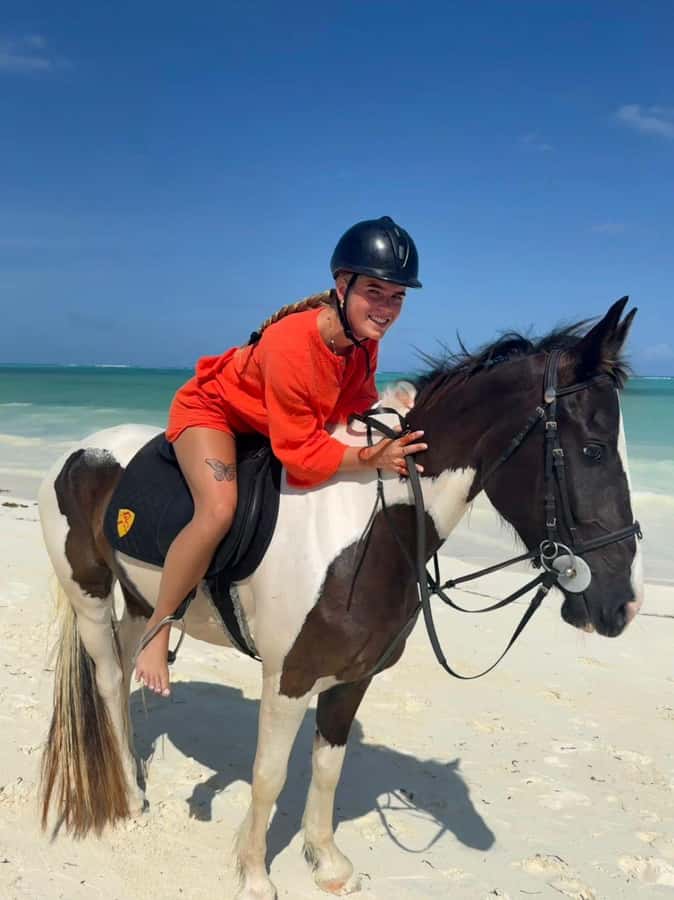 Zanzibar: Beach Horseback Ride and Swim with the Horse - Meeting your horse and getting ready