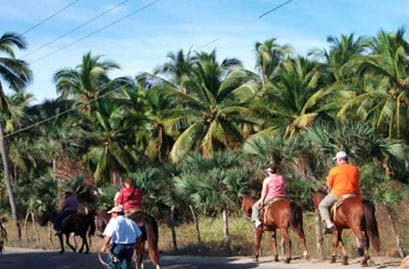 Zihuatanejo: Horseback Riding on the Beach - What the $78 price really covers